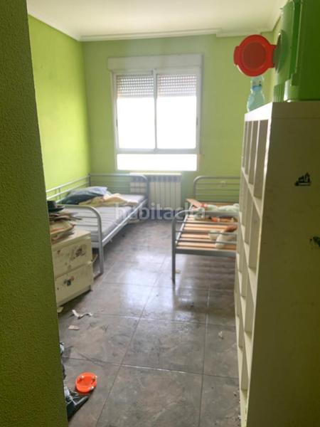 Foto ea110db9-a015-49a8-bf43-7f6ea042f538. Zweistöckige wohnung in calle ángel 18 in Hospital Albacete