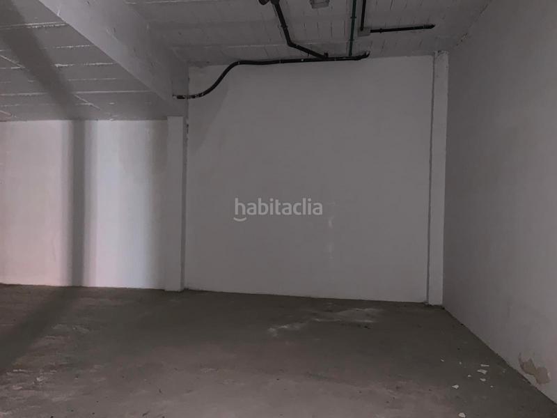 Foto 22979b6c-9930-4a89-b5d7-1fda73301fe0. Parking coche en calle martínez ibáñez 15 promocion de 25 plazas de garaje en Albacete