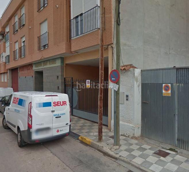 Foto fc2b82fb-3213-4487-ba1b-3b462b5018b6. Parking coche en calle martínez ibáñez 15 promocion de 25 plazas de garaje en Albacete