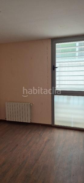 Foto 42a3f3d9-319d-42ef-9e47-c34c2e8106b0. Piso en calle clara campoamor 18 vpo barrio vereda en Albacete