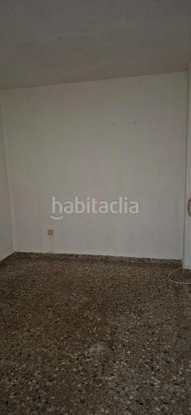 Foto 81c8b9b2-1d88-4e1a-9b78-37a2cbec3a2c. Pis a calle pablo medina 6 a Centro Albacete