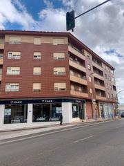 Appartement  Avenida de los reyes católicos 90. Excelente vivienda de protección oficial