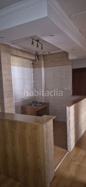 Foto eadfa3de-7768-4be3-bbd4-39aa3643473d. Pis a calle gabriel císcar 5 a Industria Albacete