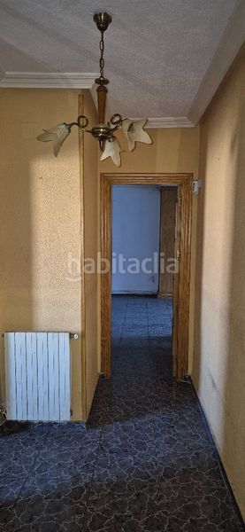 Foto 14fd1842-bf88-4303-8b43-914eb43601db. Pis a calle luis vives 13 a Industria Albacete