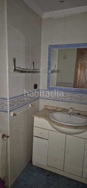 Foto bfa324f1-7386-4831-87ad-9b66539ebf00. Pis a calle luis vives 13 a Industria Albacete