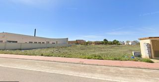 Solar industrial a Calle francisco lopez almansa 4. Terreno industrial