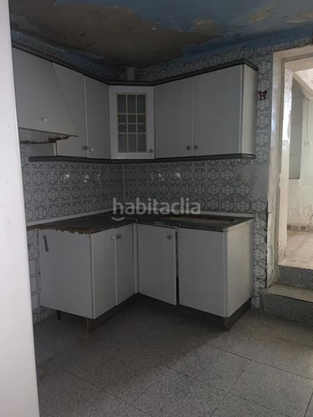 Foto 0b9ecac1-142e-4f81-9790-3e1770ba7253. Casa a calle canalón 30 a Hellín