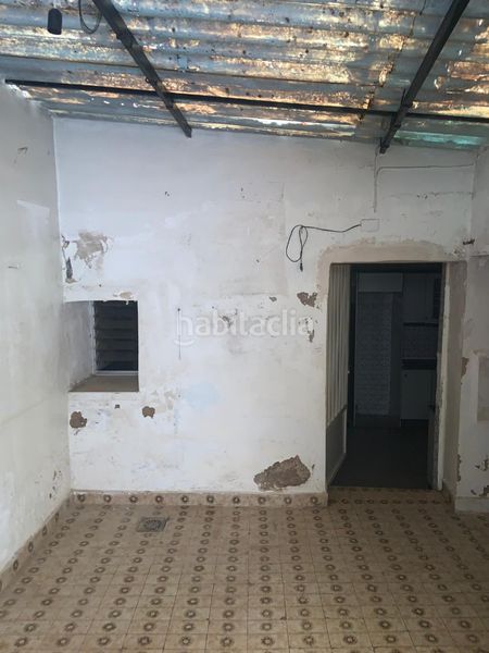 Foto 34876475-661b-4710-ae74-29957371f762. Casa a calle canalón 30 a Hellín