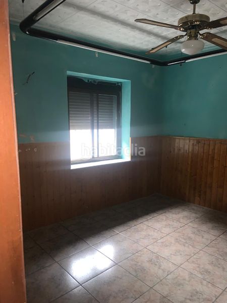 Foto 3a654d7e-8775-46d8-9a6b-202e12a03bab. Casa a calle canalón 30 a Hellín