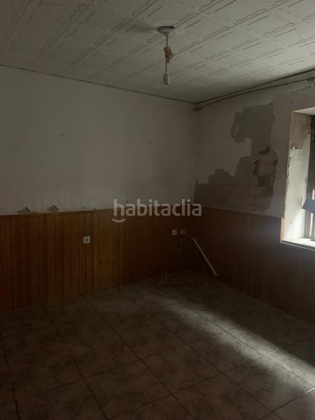 Foto 52a0897d-9170-4d2c-aa3c-01a347a2c595. Casa a calle canalón 30 a Hellín