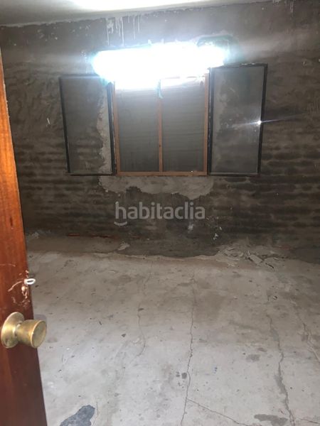 Foto 82d95478-b816-4e3d-89a6-10905e73c1e8. Casa a calle canalón 30 a Hellín