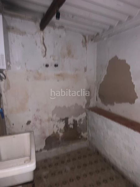 Foto ac984c1c-b5c6-4f0a-819e-18f3de0443bb. Casa a calle canalón 30 a Hellín