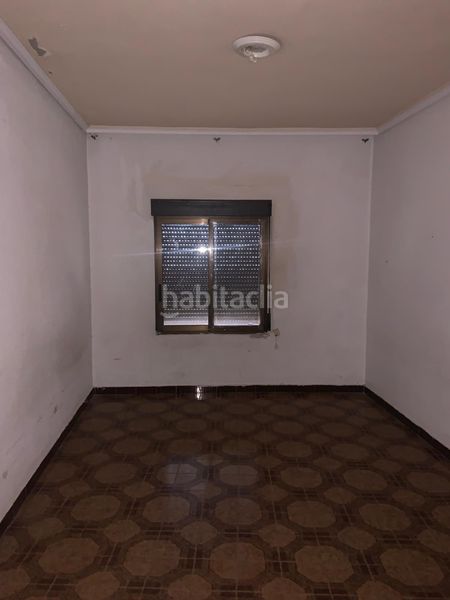 Foto df0de7da-eff8-4ecc-ae33-27907418a19c. Casa a calle canalón 30 a Hellín