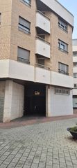 Autoparkplatz in Calle feria 135. Parking zona feria