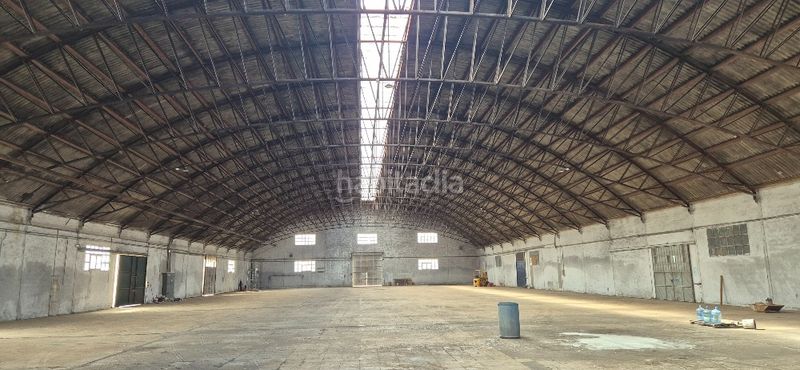 Foto 288e897a-5952-4228-991d-3792f96387f6. Bâtiment à usage industriel dans a-31 237 dans Gineta (La)