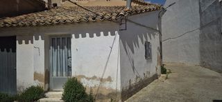Casa en Calle m�dico 8. Vivienda casas iba�ez