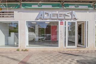 Affitto Locale commerciale  Calle santa fe. Alquiler local comercial de 113m2, frente al parque de los prínc
