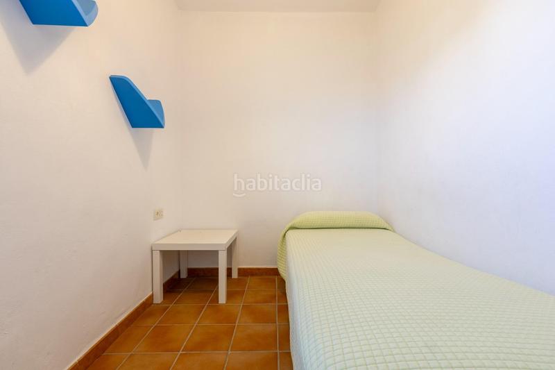 Foto 0fd02acf-1050-4d75-aeea-f61d81bfc0c1. Chalet en calle sector retama 38 chalet pareado en playa de matalascañas. sector retama en Almonte