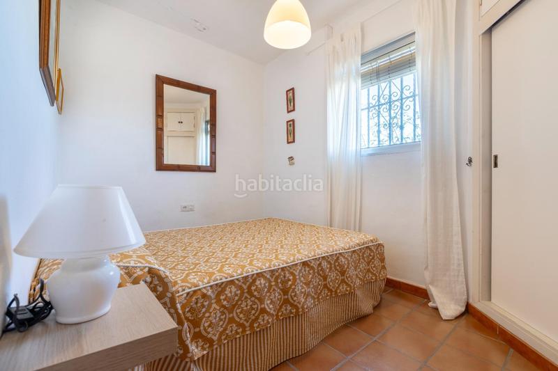 Foto a07c1183-fc9e-46ed-9a9f-78818ec44e8e. Chalet en calle sector retama 38 chalet pareado en playa de matalascañas. sector retama en Almonte
