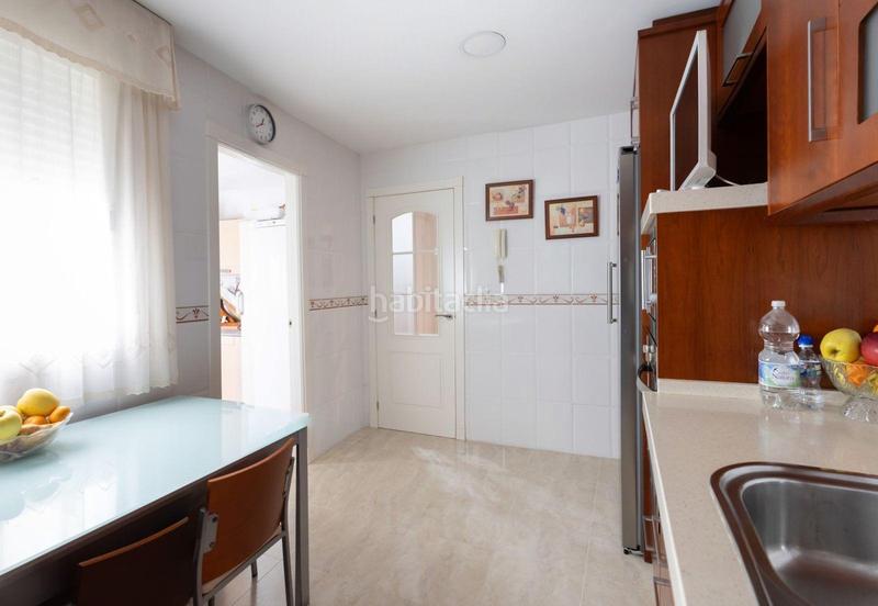 Foto 50743f94-d740-4d4a-b6fd-45b1f336aab8. Dúplex a calle canteros 14 a Centro Lucena