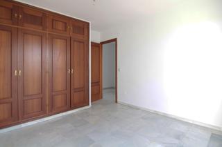 Casa  Calle nueva. Casa de cuatro dormitorios con gran patio y espacio para dos coc