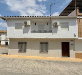 Casa  Calle plazuela. Alojamiento rural con licencia turistica activa en encinas reale