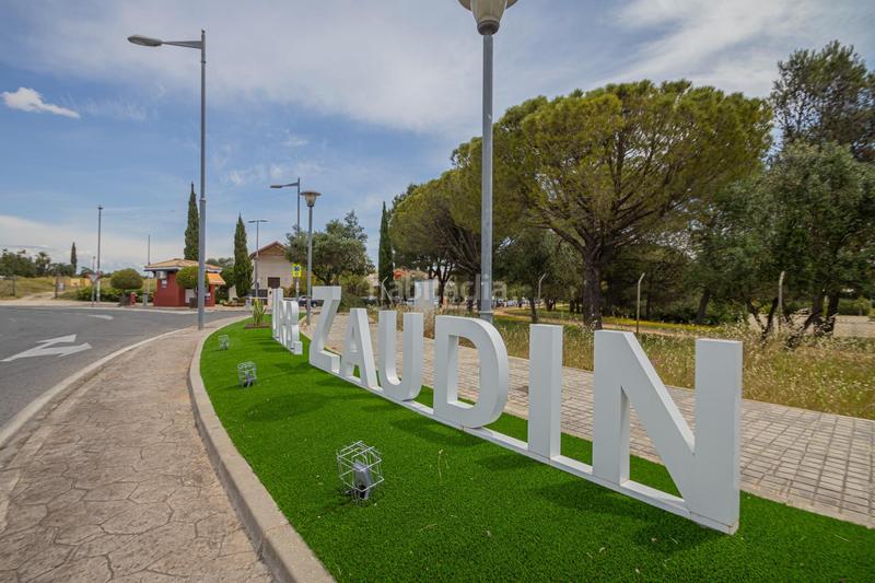 Foto 1cc17624-4112-4e7a-a419-ffc04e2c578c. Alquiler chalet vivienda exclusiva en el zaudin, sevilla. en Bormujos