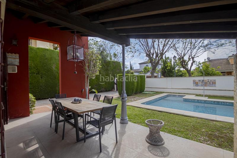 Foto f673233d-79f7-4fff-8920-80f502fdb0ae. Alquiler chalet vivienda exclusiva en el zaudin, sevilla. en Bormujos