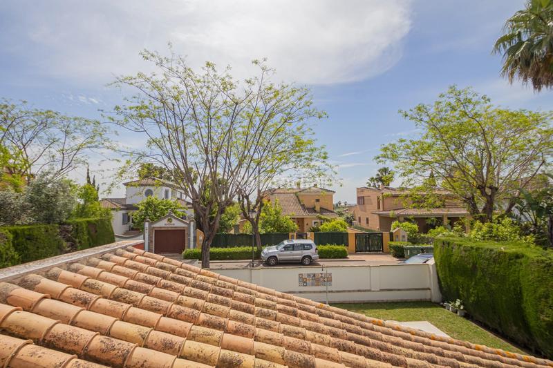 Foto 57b1ab01-ce9b-4c75-bfcb-8620d044c59e. Rent chalet with heating parking pool in El Zaudín - Club de Golf Bormujos