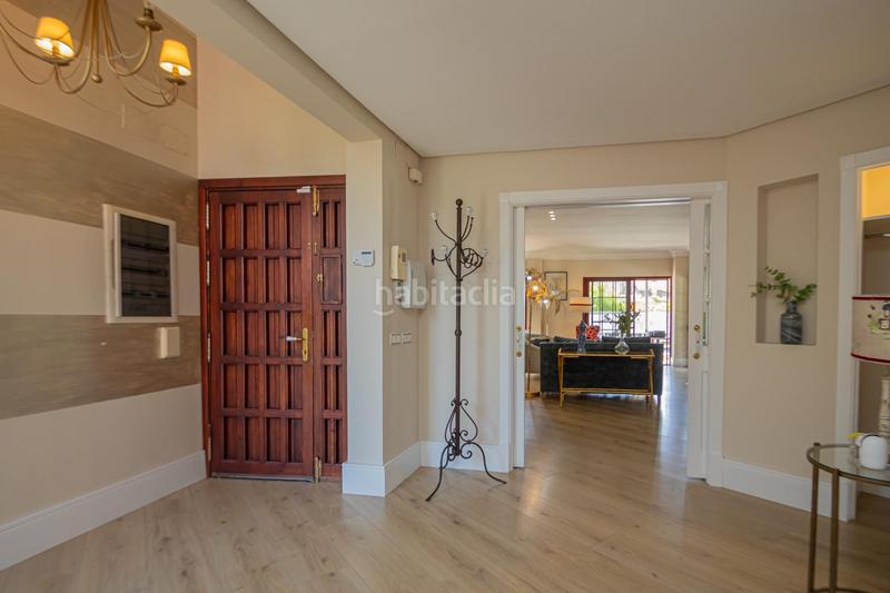 Foto 94d7ab63-e73d-4185-a147-ea4ff2955394. Rent chalet with heating parking pool in El Zaudín - Club de Golf Bormujos