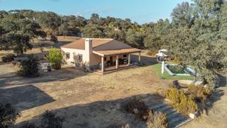 Chalet  Dehesa campoamor. Lago y naturaleza en tu puerta chalet en dehesa campoamor