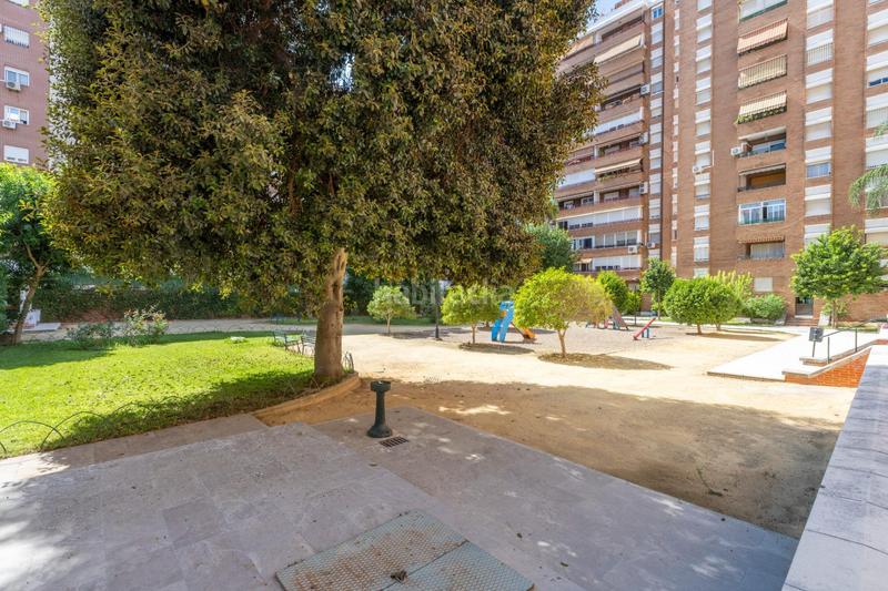 Foto 1b055b19-355d-4491-b8fd-23cad4420ba1. Appartement avec chauffage parking piscine dans La Buhaira Sevilla
