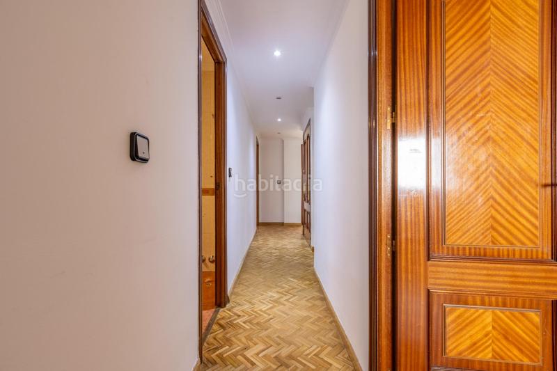 Foto 3b7b3ab0-5c07-420f-ab31-2d97ec1ce36b. Appartement avec chauffage parking piscine dans La Buhaira Sevilla