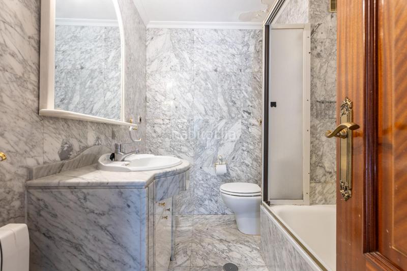 Foto aca7ebcb-a3c2-4023-b269-bbf1c6840c7e. Appartement avec chauffage parking piscine dans La Buhaira Sevilla