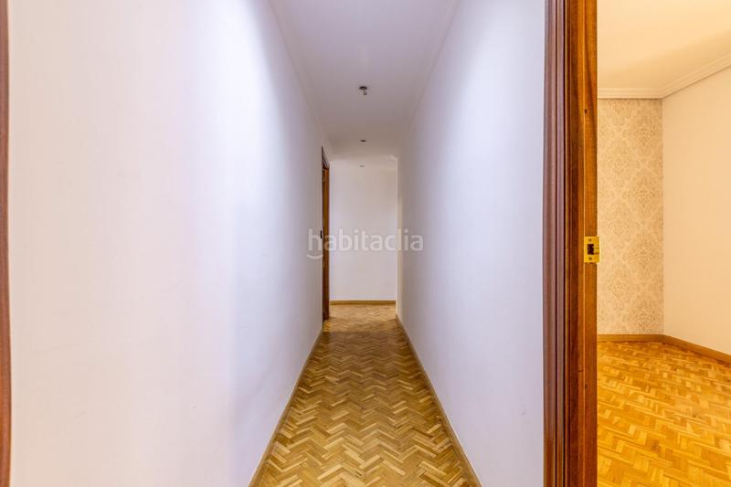 Foto b2237d80-2be5-45a5-9beb-a6a94e7affdf. Appartement avec chauffage parking piscine dans La Buhaira Sevilla