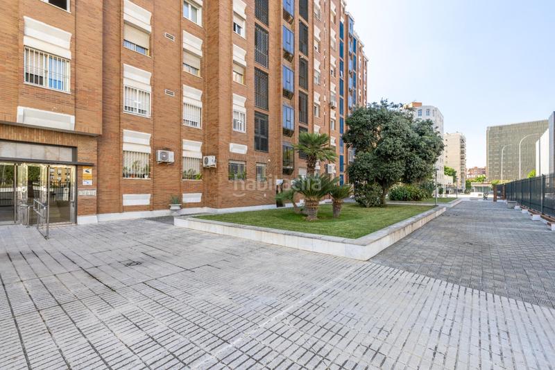 Foto dbaf8727-cf10-4311-814a-af5778d20f7a. Appartement avec chauffage parking piscine dans La Buhaira Sevilla