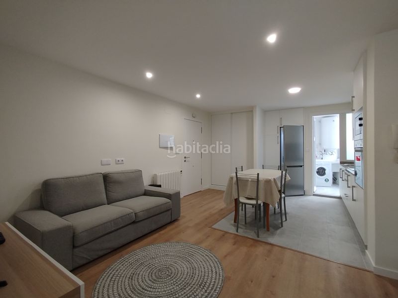 Foto 036a49e1-2bbf-4ce8-9c5d-e647c166c367. Rent flat with heating in Sagrada Familia Coruña (A)