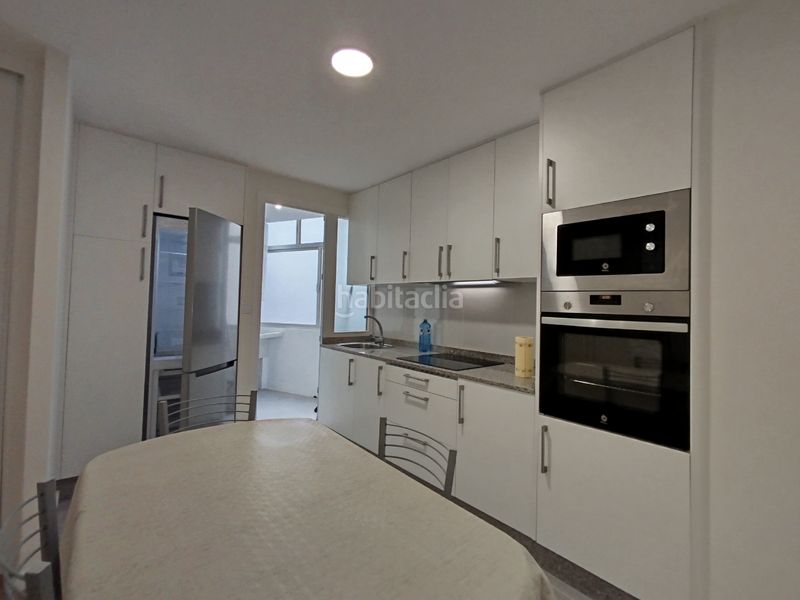 Foto ac3bbab2-47f3-471f-b239-547a9e13ae40. Rent flat with heating in Sagrada Familia Coruña (A)