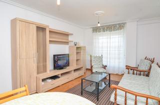 Location Appartement à Os Mallos. Estudiantes.- piso de 102m2 muy soleado, zona estación de trenes