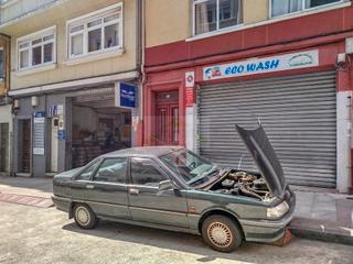 Lloguer Local Comercial a Os Mallos. Local comercial de 99m2 a pie de calle, zona mallos ( a 30 metro