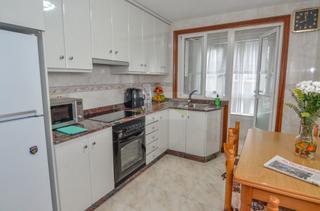 Pis a Agra del Orzán - Ventorrillo. Piso completamente exterior y muy luminoso, zona ventorrillo (av