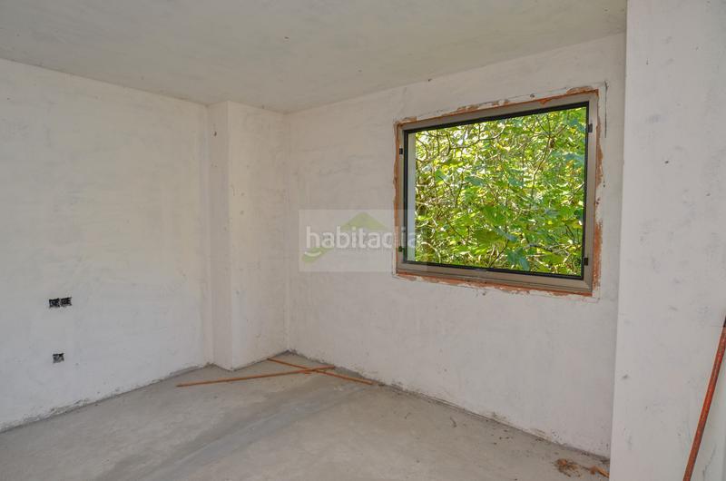 Foto 62a5f146-1661-45c8-9a95-d1ca8e976753. House in Carral