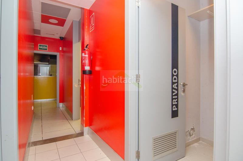 Foto 8bad864c-80b4-43c3-bf16-570b94bbd87c. Rent business premise with heating in Os Mallos Coruña (A)