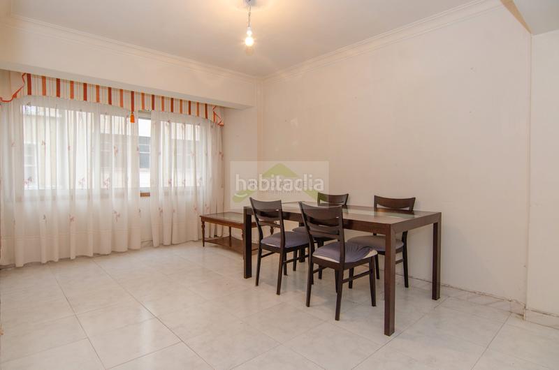 Foto 27d16043-ff05-4541-9af7-d3a7d9a912bd. Appartamento con riscaldamento in Os Mallos Coruña (A)