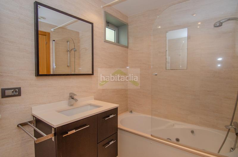 Foto 3b96cd3b-5f2e-4900-a55b-8e5b8cb3562d. Appartement avec chauffage parking dans Vioño Coruña (A)