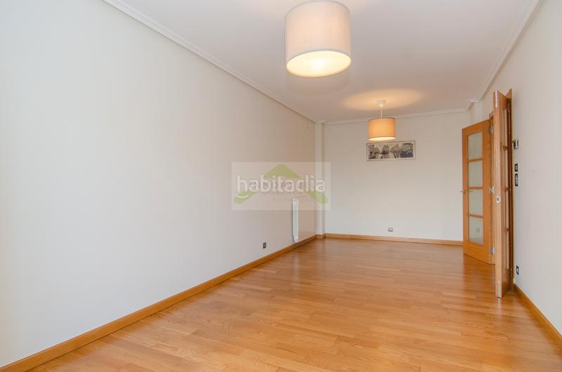 Foto fe4d455c-d216-402f-a735-3595c183294b. Appartement avec chauffage parking dans Vioño Coruña (A)