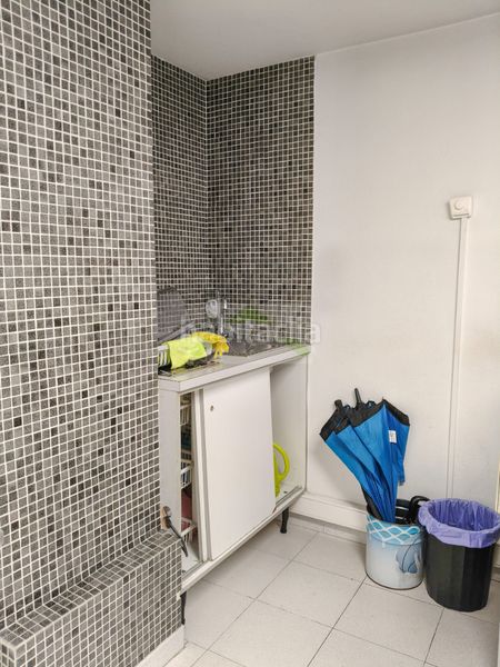 Foto 0f5547c4-32d7-47dc-840c-3411f3c3aaf3. Alquiler local comercial en ronda de outeiro 176 entreplanta de 127m² con garaje en ronda de outeiro – ideal negocio o academia. - a coruña en Coruña (A)