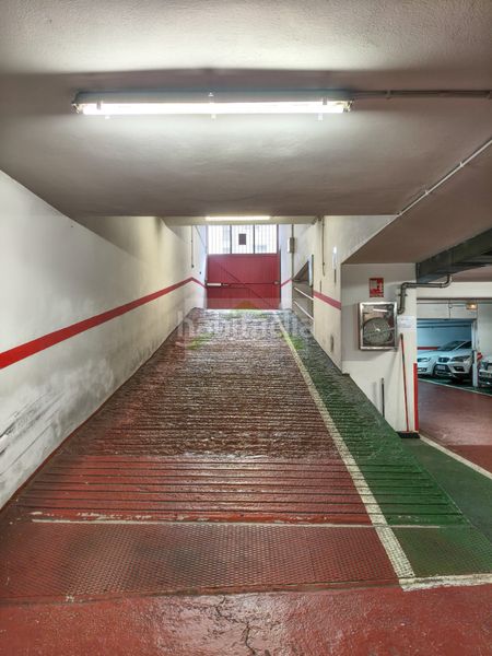 Foto 84cc6199-5edd-4d3b-9ba8-cfe1c16c4197. Alquiler local comercial en ronda de outeiro 176 entreplanta de 127m² con garaje en ronda de outeiro – ideal negocio o academia. - a coruña en Coruña (A)