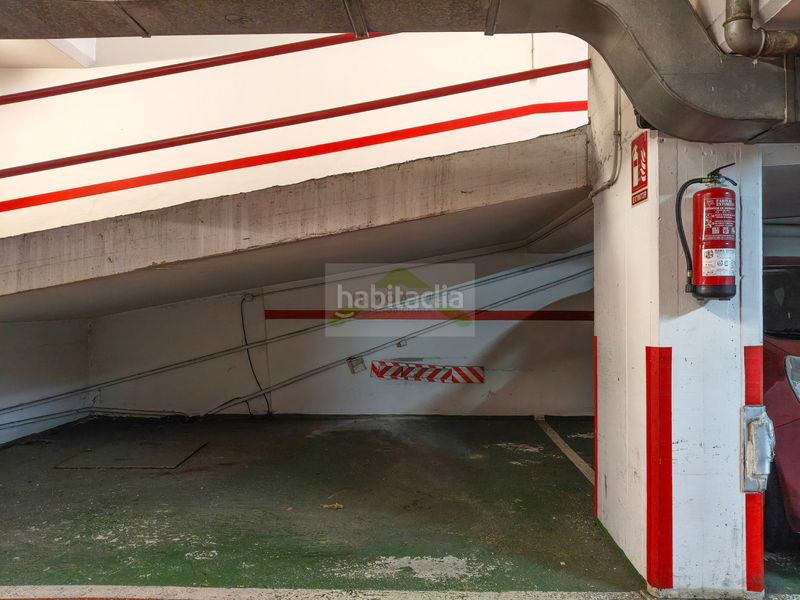 Foto 8d00b01e-3804-44bf-b6ea-24aab0ff61f3. Alquiler local comercial en ronda de outeiro 176 entreplanta de 127m² con garaje en ronda de outeiro – ideal negocio o academia. - a coruña en Coruña (A)