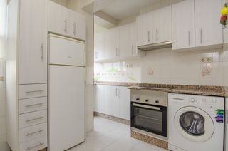 Etagenwohnung in Sagrada Familia. Piso completamente exterior de 64m2, zona s.familia a 150 metros